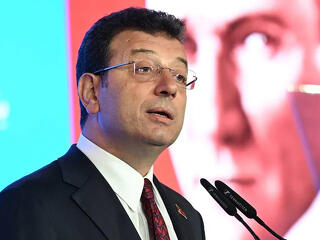 Isztambul letartóztatott ellenzéki polgármesterét 142 bűncselekménnyel vádolják