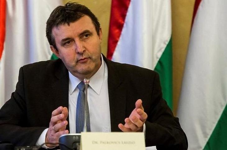 A miniszter szerint átalakításra szorul a magyar gazdaság húzóágazata