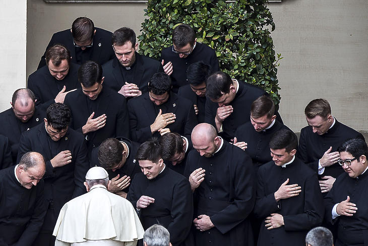 Az amerikai-kínai front és a Vatikán újabb árulása