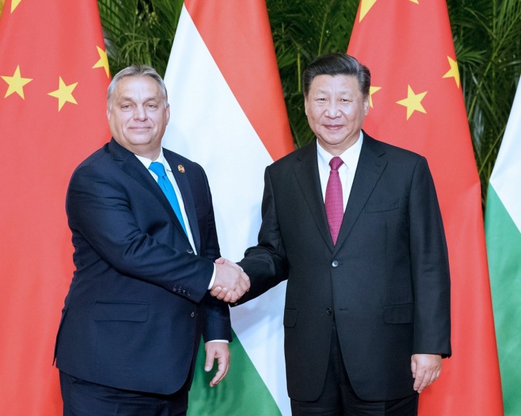Orbán Viktor és Hszi Csin-ping Sanghajban. Fotó: MTI / Hszinhua