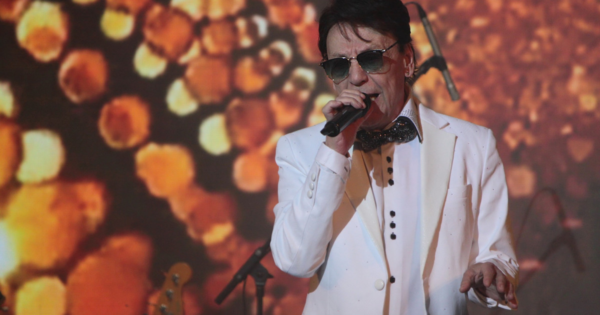 Elhunyt Fenyő Miklós