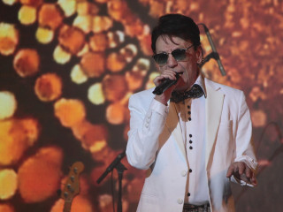 Elhunyt Fenyő Miklós