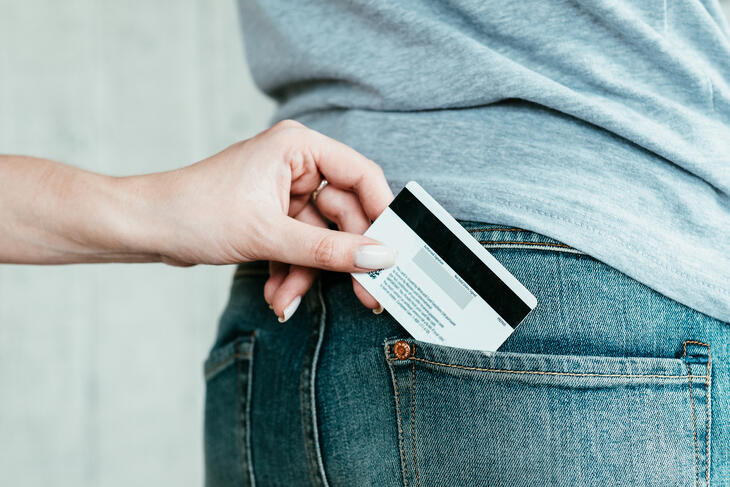 Elkártyázzák a pénzüket a magyarok?