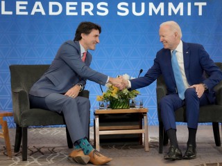 Justin Trudeau, Joe Biden 