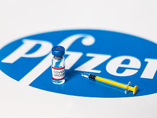 Nem lesz olcsó a Pfizer-vakcina a Nemzetközi Oltóközpontban