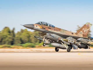 Most északra repültek az izraeli gépek - sok a halott