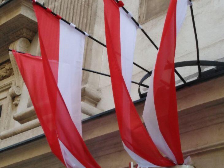 Az uniós összehasonlítási célokra kalkulált harmonizált fogyasztói árindex (HICP) éves növekedési üteme az előző havi 3,3 százalék után 3,1 százalék, 2021 júliusa óta a leglassabb volt júniusban, havi szinten pedig gyakorlatilag nem változott az előző havi 0,1 százalékos növekedést követően