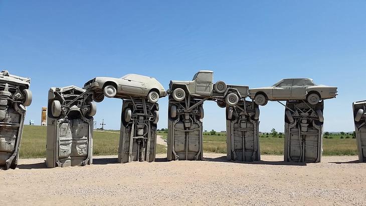 Rágógumi fal, tésztamúzeum, Carhenge  –  A világ legfurcsább turistalátványosságai