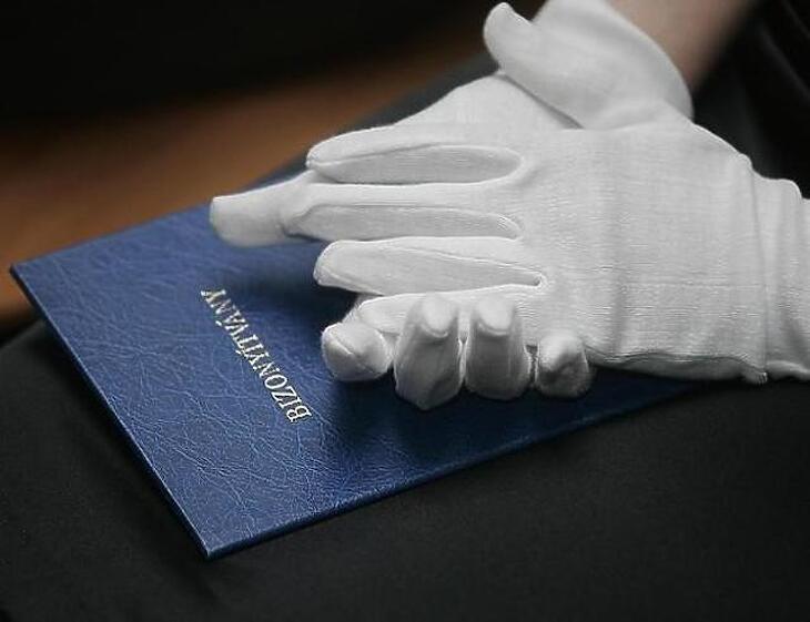 Több millió forintos előnyt jelenthet a diploma a munkaerőpiacon