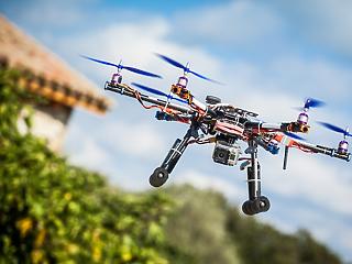Motoros futárok helyett nemsokára drónoktól rendelhetünk házhozszállítást