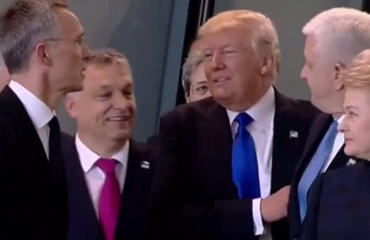 Trump kicsinálta a választókat vegzáló bizottságát
