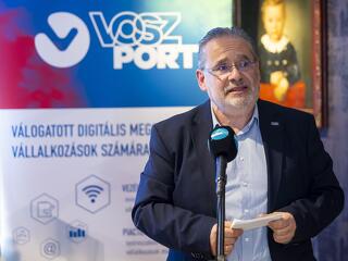 Perlusz László: a 10 százalékos emelés a plafon a jövő évi minimálbéreknél