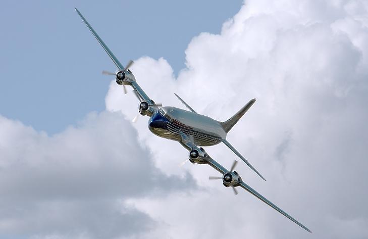 Ennyi volt: befejezi a működést egy veszélyes légitársaság