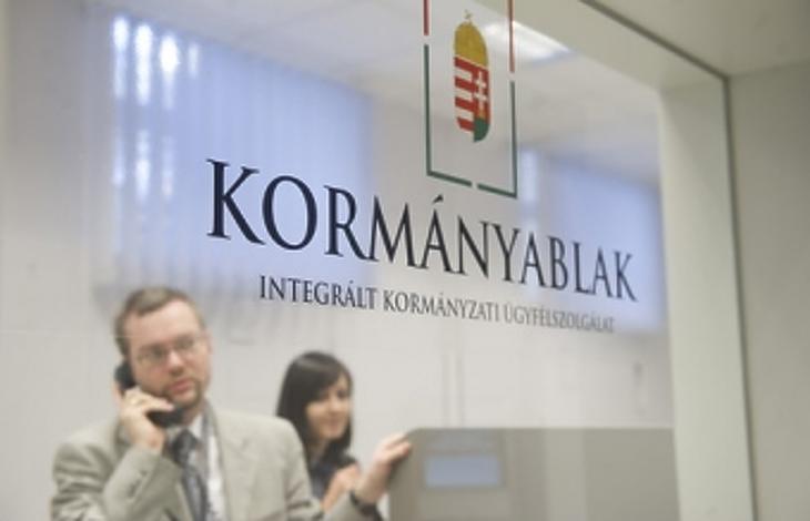 Utálod az ügyintézést? Ezekkel ezentúl már nem kell vacakolnod