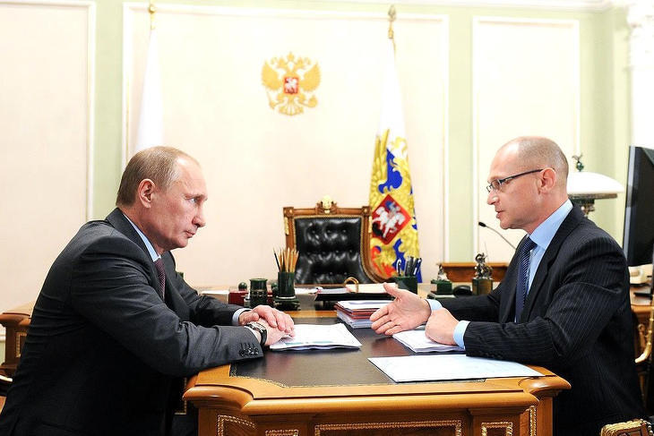 Vlagyimir Putyin és Szergej Kirijenko egy 2014-es képen. Fotó: kremlin.ru