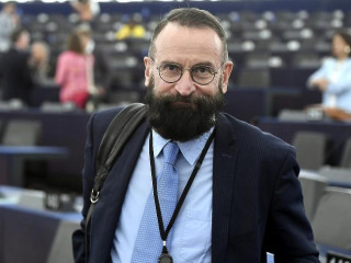 A szuverenitásindex után új elemzéssel készül Szájer József intézete