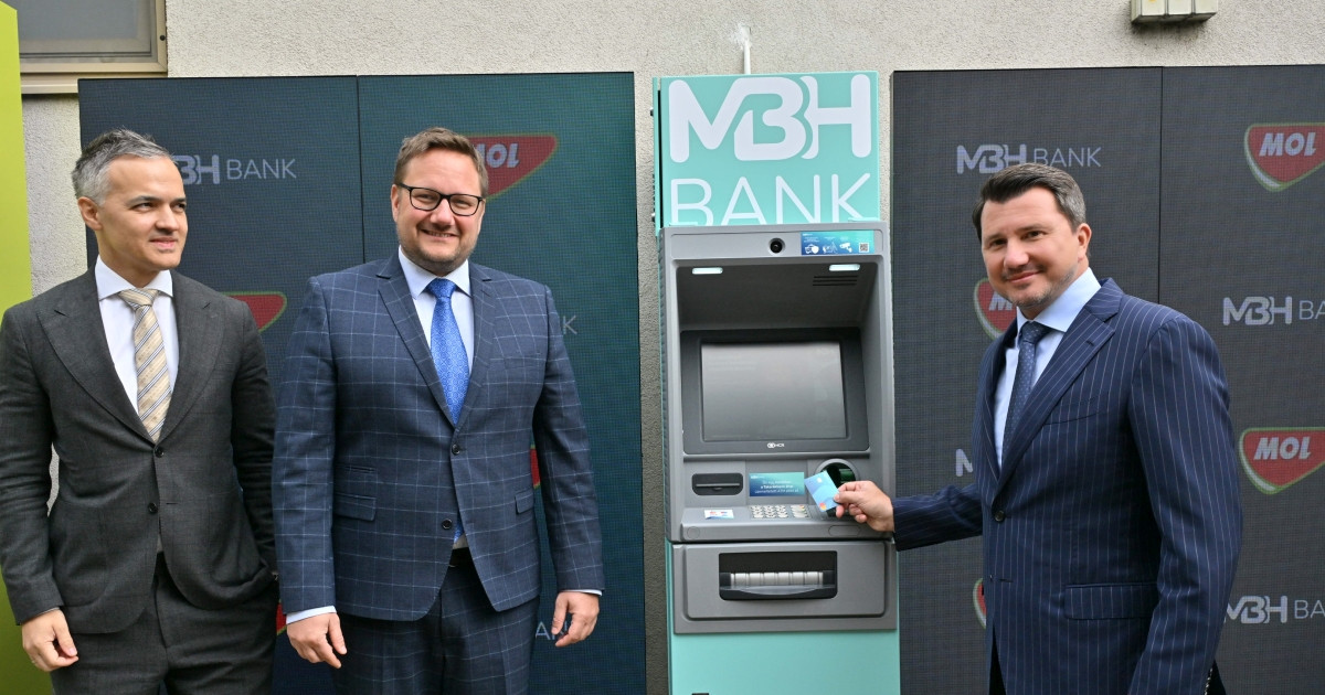 Egyre több Mol-kúton lesz bankautomata – belehúz az MBH Bank