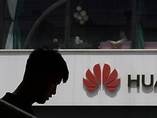 Kína a Huawei-szankciók azonnali eltörlésére szólította fel az USA-t
