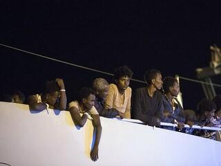 Rossz hírt kapott Brüsszelből a magyar kormány: nem fogadják a migránsokat 