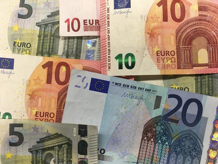 Lemegy alfába, ha meglátja, mennyibe kerül egy euró