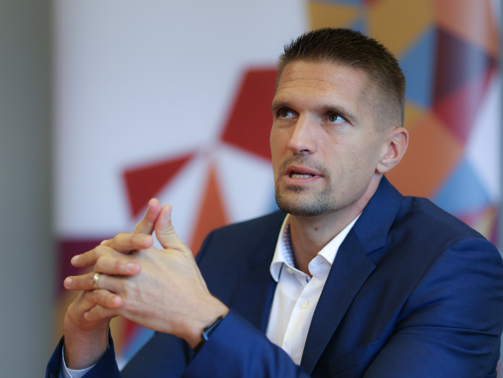 Győr Tamás: A beruházások és az ipar elérte lokális mélypontját