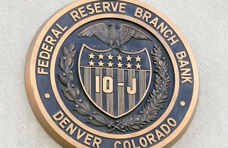 Szerdán az amerikai jegybankárokon a világ szeme