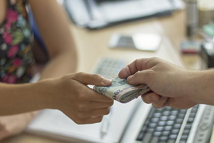 Így egészíti ki a béreket a kormány - megjelent a rendelet