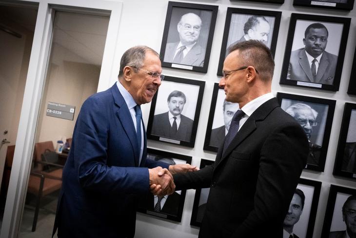 Szijjártó Péter és Szergej Lavrov találkozója New Yorkban. Fotó: Facebook/Szijjártó Péter