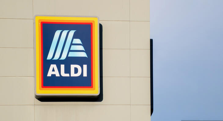 Közel 600 ezres fizetéssel kecsegtet az Aldi