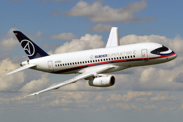 Az orosz polgári repülés jövőjének szánták a Szuhoj Superjet-100-ast, de nyugati alkatrészek nélkül a gyártás is nehézkesen megy