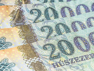Egy kis pénzt még kiosztott a kormány az utolsó pillanatban