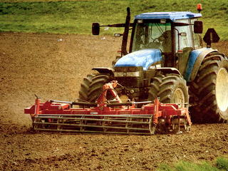 Kiakadtak a gazdák: nem igaz a mezőgazdasági gépek hatósági ársapkája