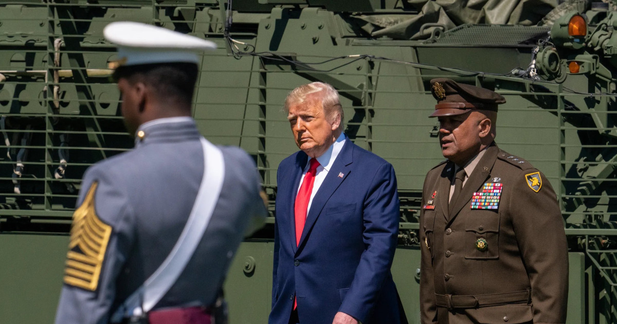Égő gyufát dobott Trump a benzineshordóra – elképesztő jelenetek Los Angeles utcáin