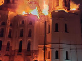Lángol az ukrajnai Dormition Katedrális
