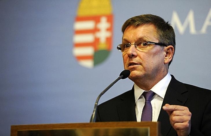Azt üzeni Matolcsy György, hogy még sokáig velünk marad az alacsony kamat