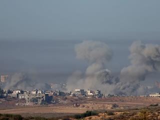 Újabb légicsapások, heves harcok Gázában, besokallt egy kínai diplomata