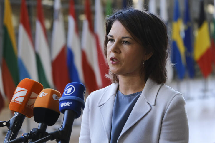 Annalena Baerbock német külügyminiszter úgy tűnik nem szereti a hipotéziseket
