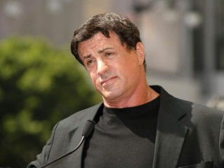 Rambót is kitüntette Donald Trump