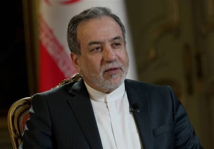 Abbász Aragcsi a diplomácia eltemetésével vádolta az európai hatalmakat