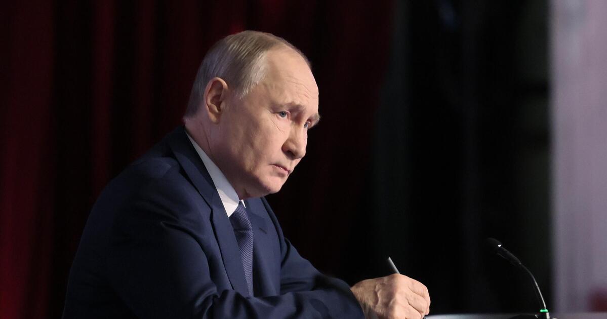 Megdicsérte Vlagyimir Putyin Donald Trumpot