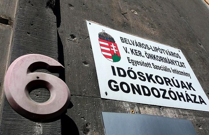 Sokan meghalnak Magyarországon, mielőtt idősgondozásba kerülnének