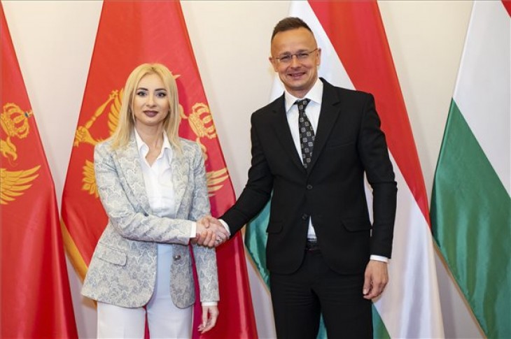 Szijjártó Péter külügyminiszter Maida Gorcevic montenegrói EU-ügyi miniszterrel az integráció fontosságát is megtárgyalta