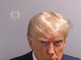 trump mindent szétgányolna