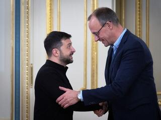 Szokatlan helyről üzent Zelenszkij Putyinnak
