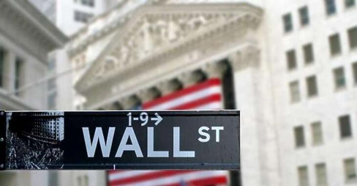 Eséssel indított Amerika