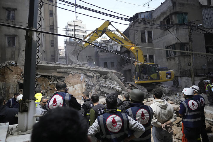 Bejrútban egy izraeli légicsapás után, 2024. november 26-án