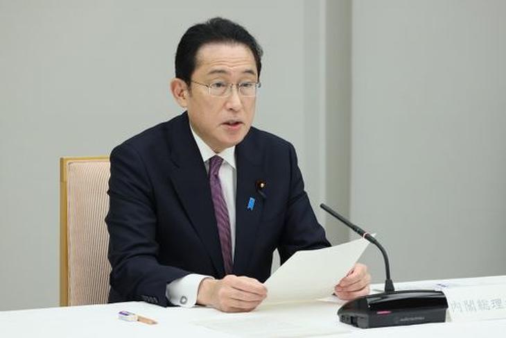 Putyin lányait Japán is kipécézte