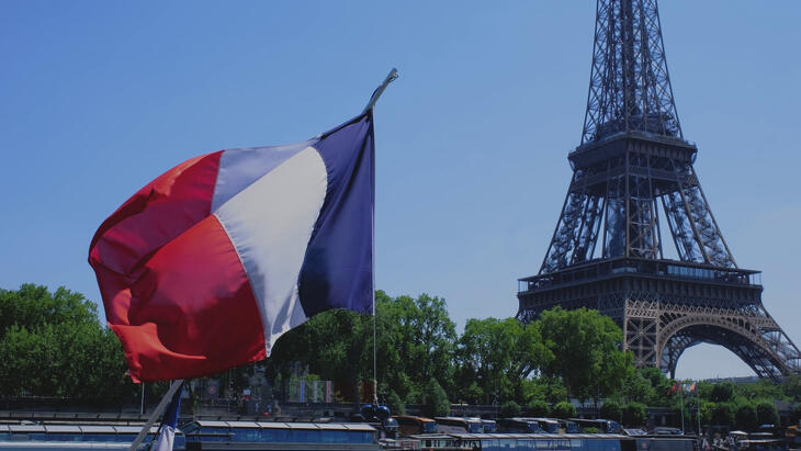 Erre a hajóra költenének, noha bajban a francia költségvetés