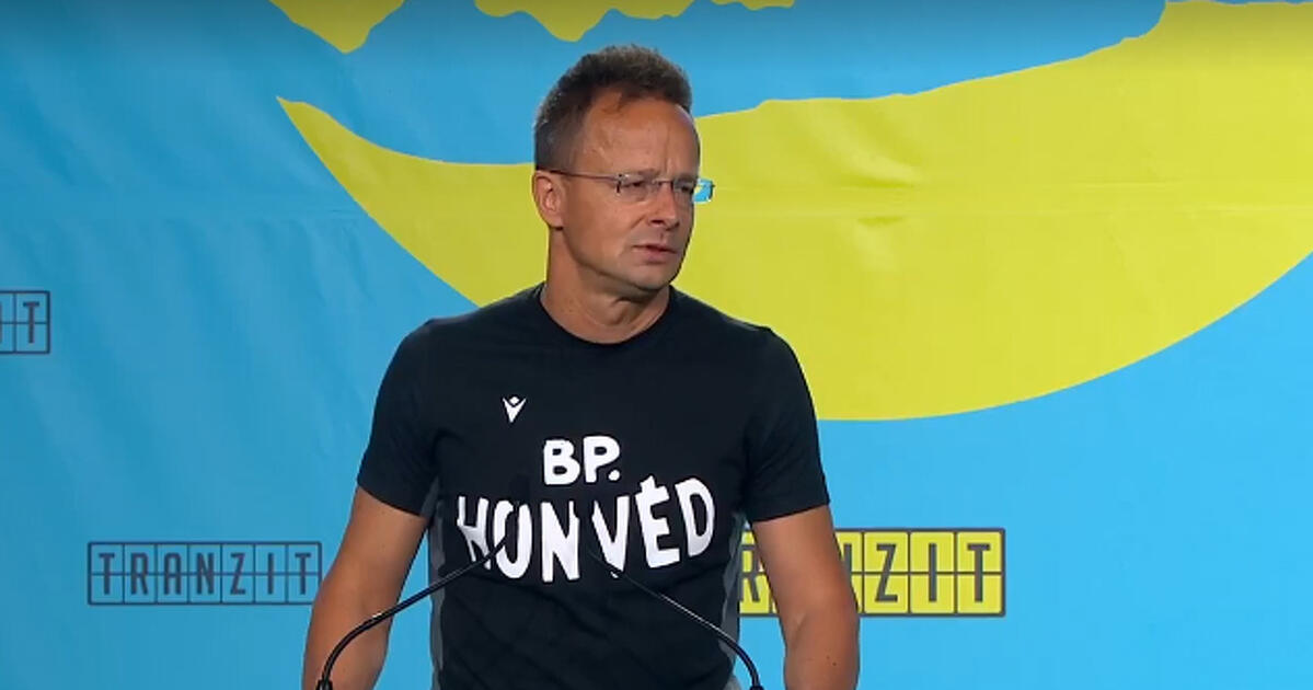Kemény beszólás érkezett Szijjártó Péternek