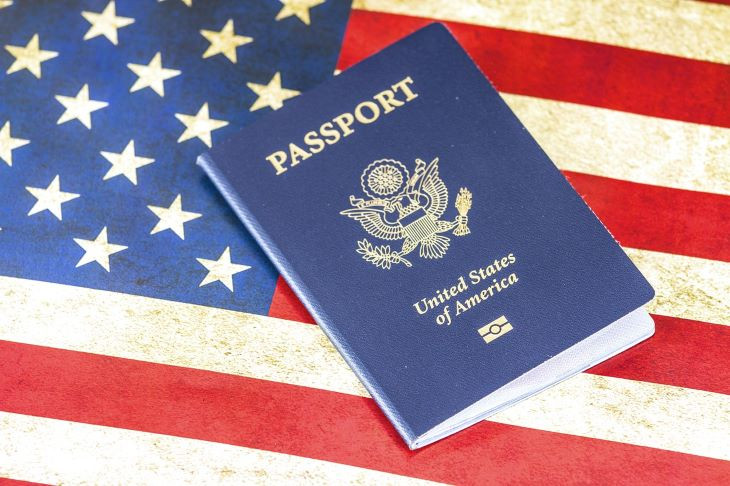 Tartozáskor el is vehetik az amerikai útlevelet